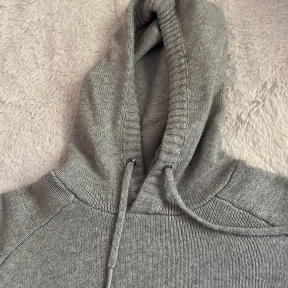 Men’s sweater - Picture 4 of 6